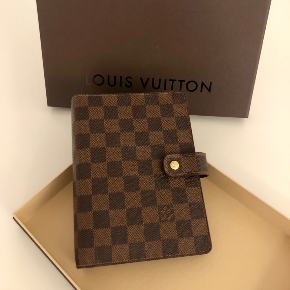 Authentic Louis Vuitton Agenda MM